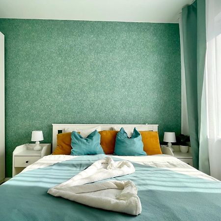 Margaret Apartment Next To The Lukacs Spa With Panorama Danube Budapest Exterior photo
